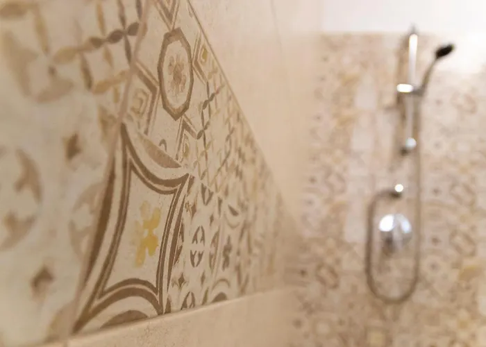 To Stay, * 冯塔尼比安奇